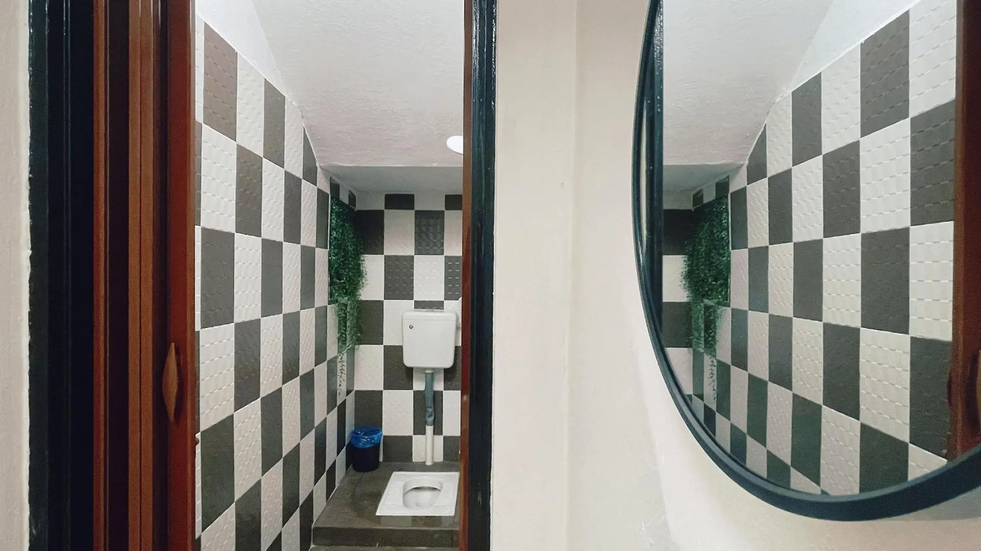 Hm Dream Ktv Pool Double Storey Up To 16Pax Rumbia 新山